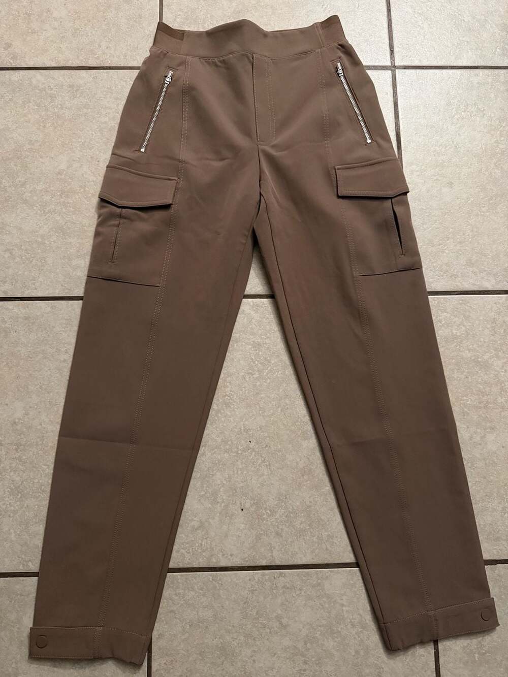 Athleta Endless Cargo Pant Size 4 Brown Travel Casual